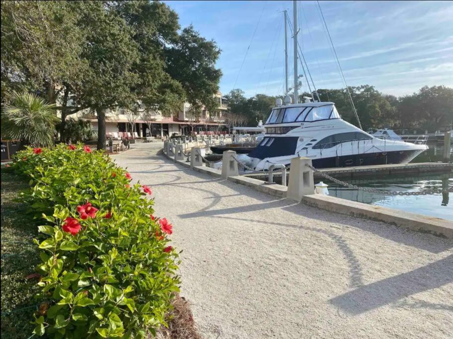 New Pics! Harbour Town 3Br/3Ba - Pool Access - Book Now Villa Hilton Head Island Eksteriør billede